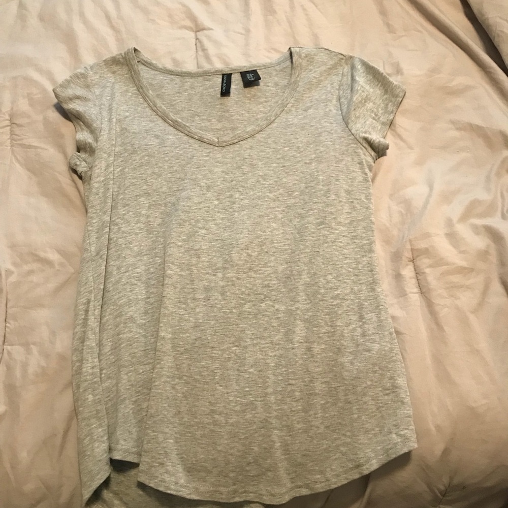 Short sleeve tee